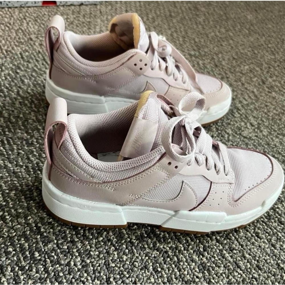 Nike Dunk - Picture 2 of 3